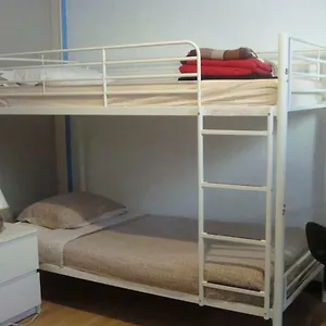 Хостел Glamorgan, Антиб